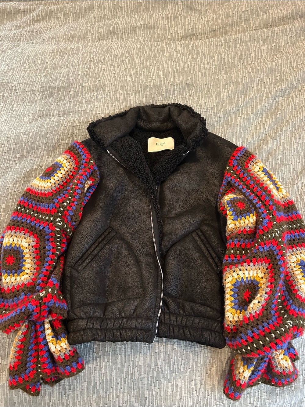 tu lizé Milano Faux-Shearling Jacket - Black Body with Cream Label